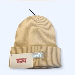 NWT Levi's Beige Ribbed Knit Beanie